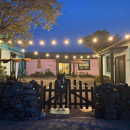 Lefthander Guesthouse Čedžu Exteriér fotografie